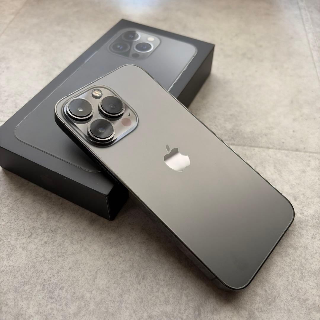 Apple iPhone 13 Pro グラファイト　128gb