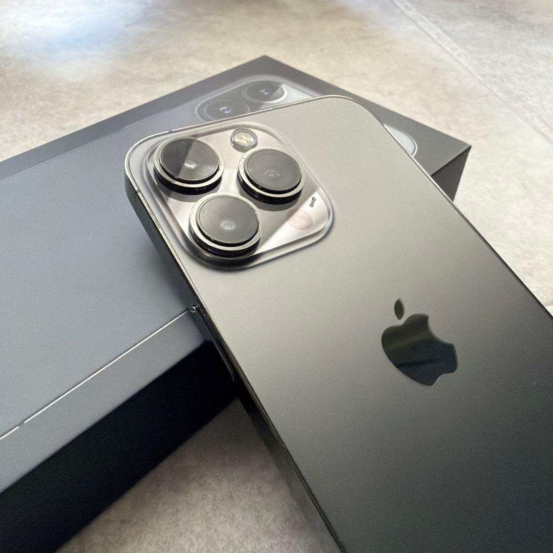 Apple iPhone 13 Pro グラファイト　128gb