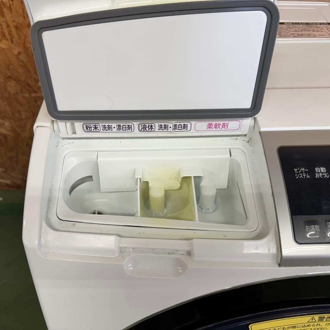 300 日立ドラム式洗濯機　大人気乾燥付きモデル　11/6キロ　左開き　小型