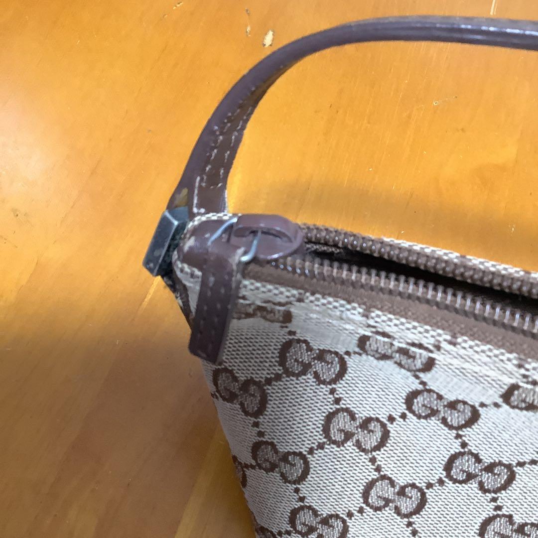 GUCCI アクセサリーポーチ