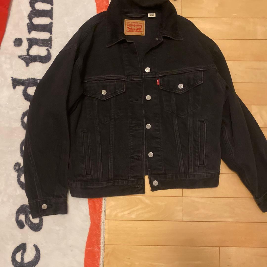 Levi's ブラックデニムジャケット xsサイズ