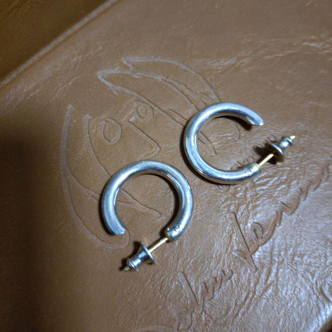 キャリアリング ピアス PLACEBO 501