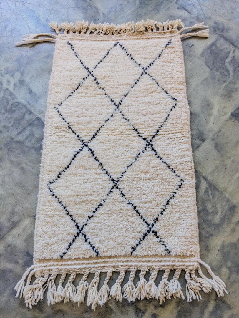 【限定セール中】-モロッコ-ミニベニワレンラグ-No.21(65×111cm)