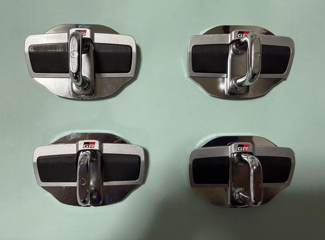 TRD ドアスタビライザー GRロゴ入り MS304-00004