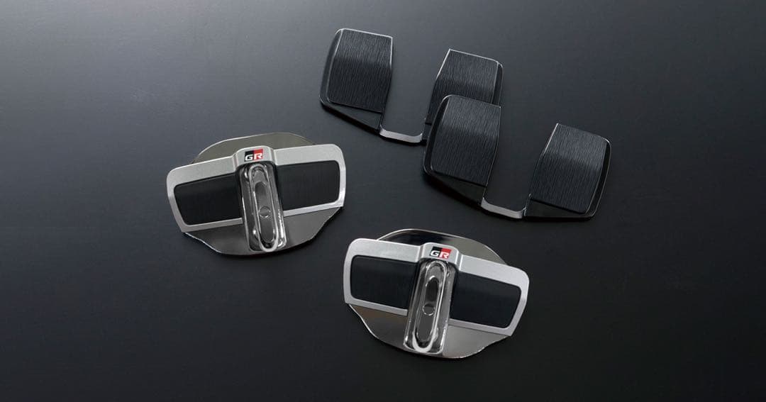 TRD ドアスタビライザー GRロゴ入り MS304-00004