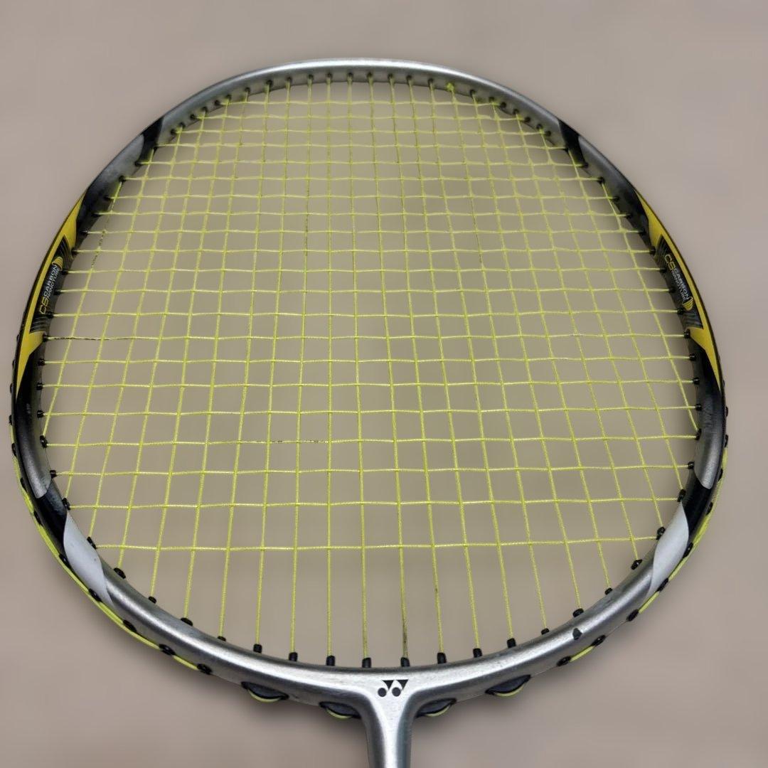 ヨネックスARC SABER 7 バドミントンラケット　お値下げ！！