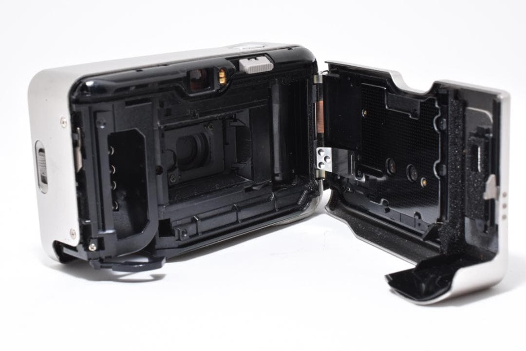 フジフィルム FUJIFILM TIARA II コンパクトフィルムカメラ