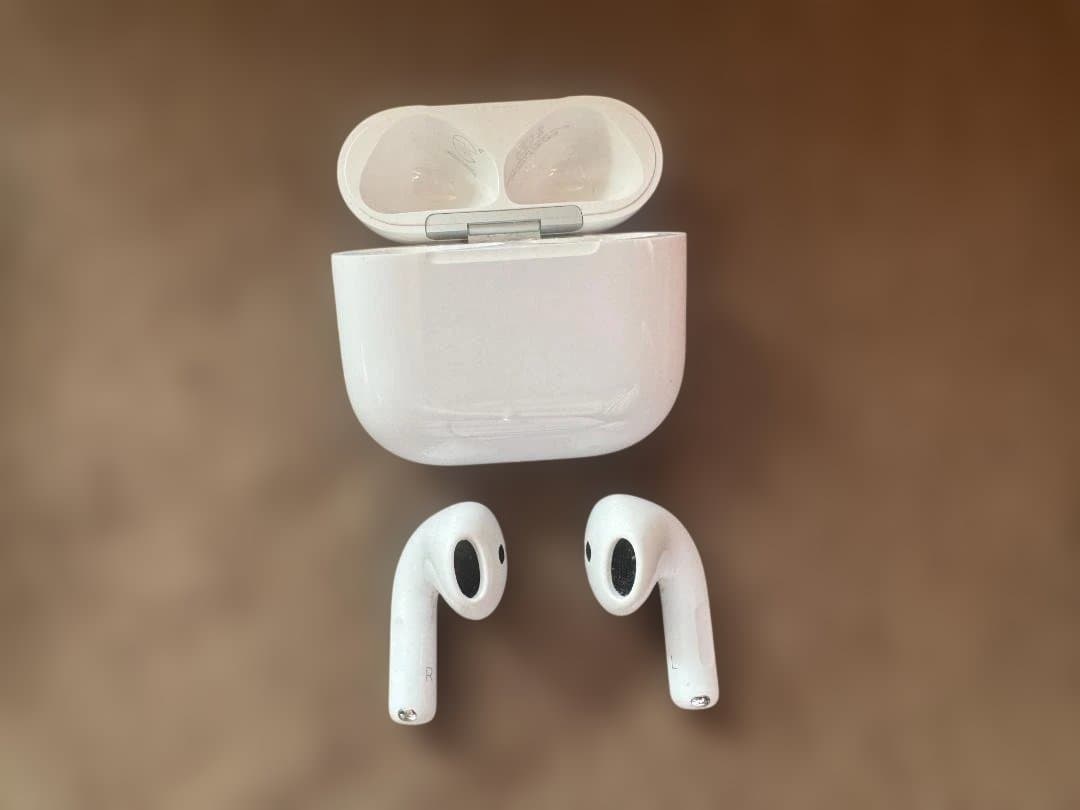 AirPods 4 アクティブノイズキャンセリング搭載 AppleCare+