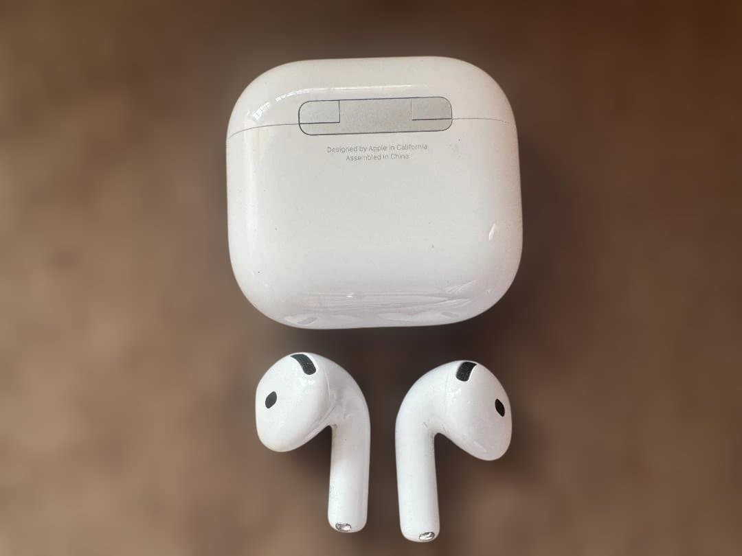 AirPods 4 アクティブノイズキャンセリング搭載 AppleCare+