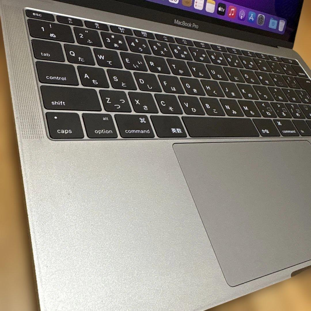 MacBook本体 MacBook Pro 2016 13inch 2 Thunderbolt 3