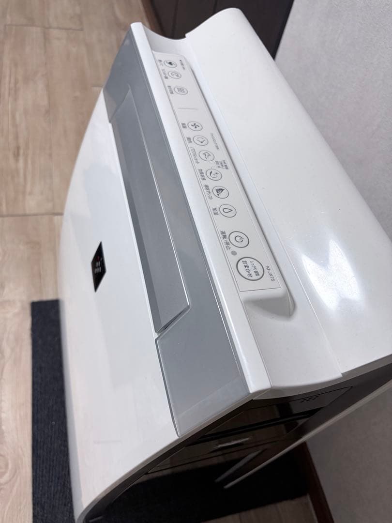 お*む様 シャープ 加湿空気清浄機 KI-JX75-W プラズマクラスター202