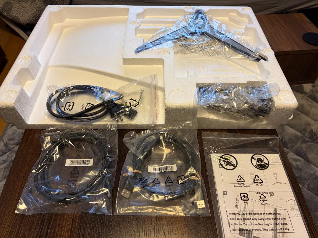 27インチ 4k 160Hz モニター Acer VG272KV3bmiipx