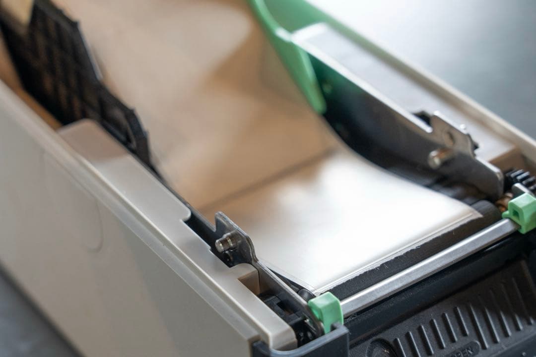 東芝TEC ラベルプリンターKP-20-AC2-R オマケ付き ほぼ未使用