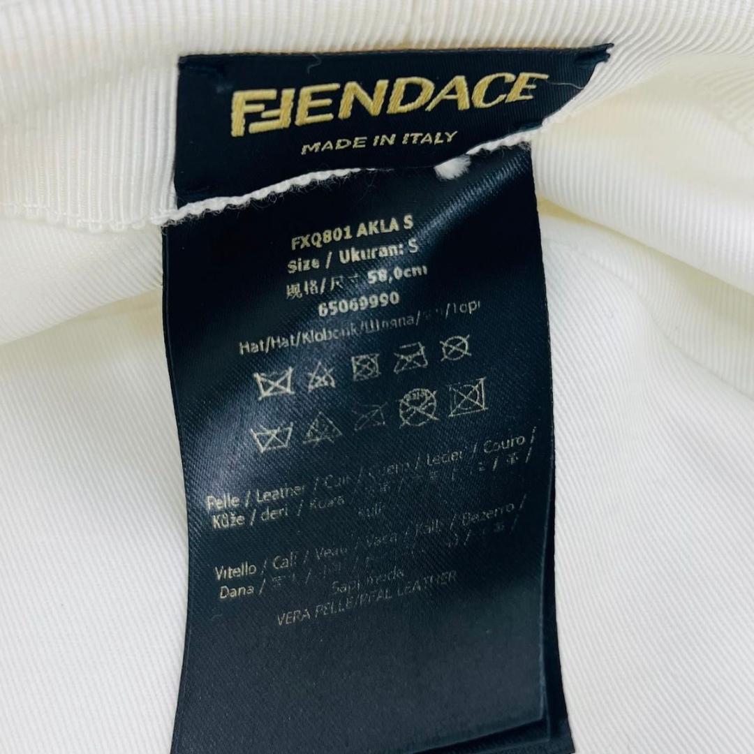 フェンディ フェンダーチェ　黄ばみ バケットハット ホワイト キャンバス