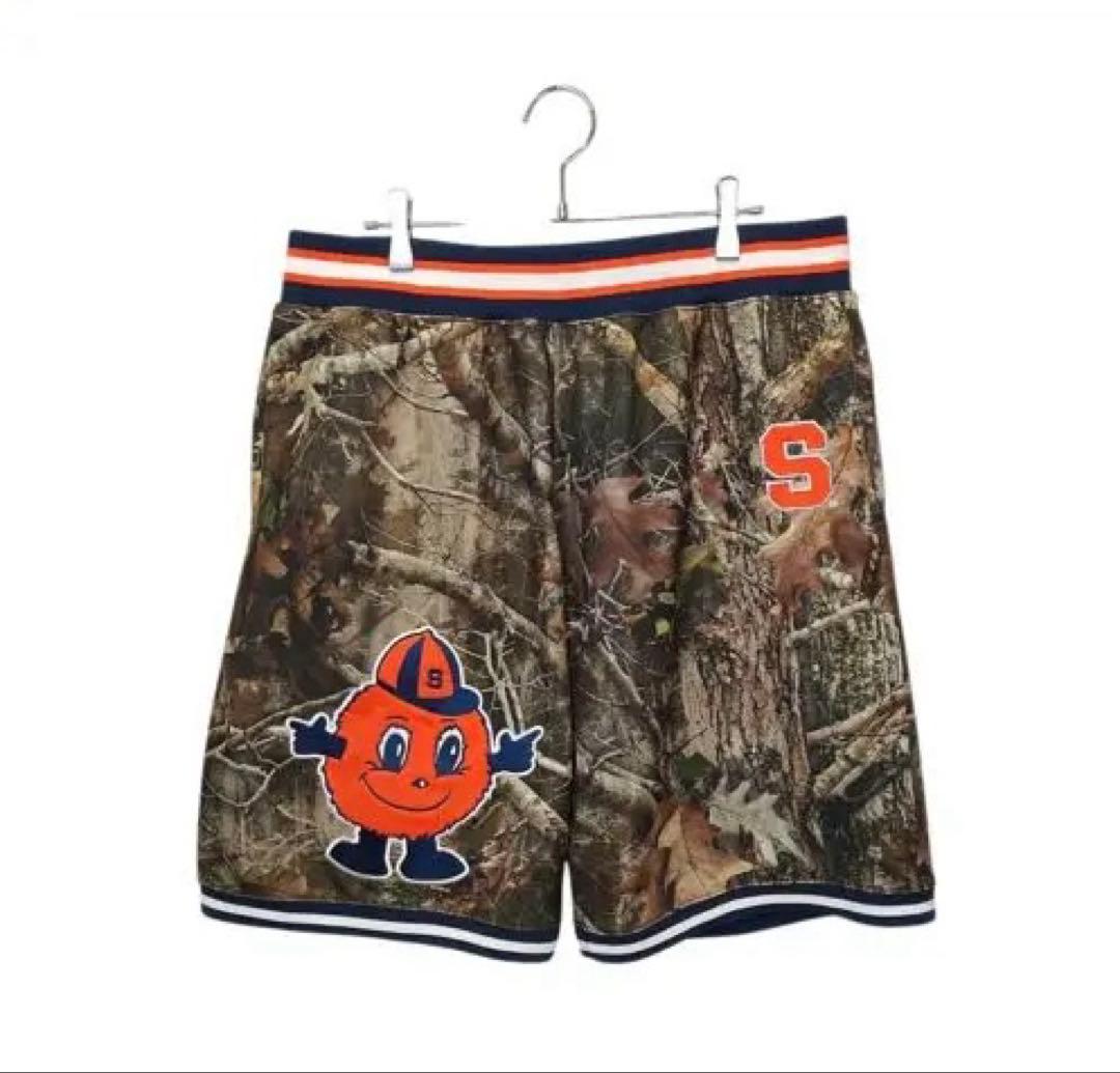 タグ付き新品Supreme × Mitchell & Nessハーフパンツ