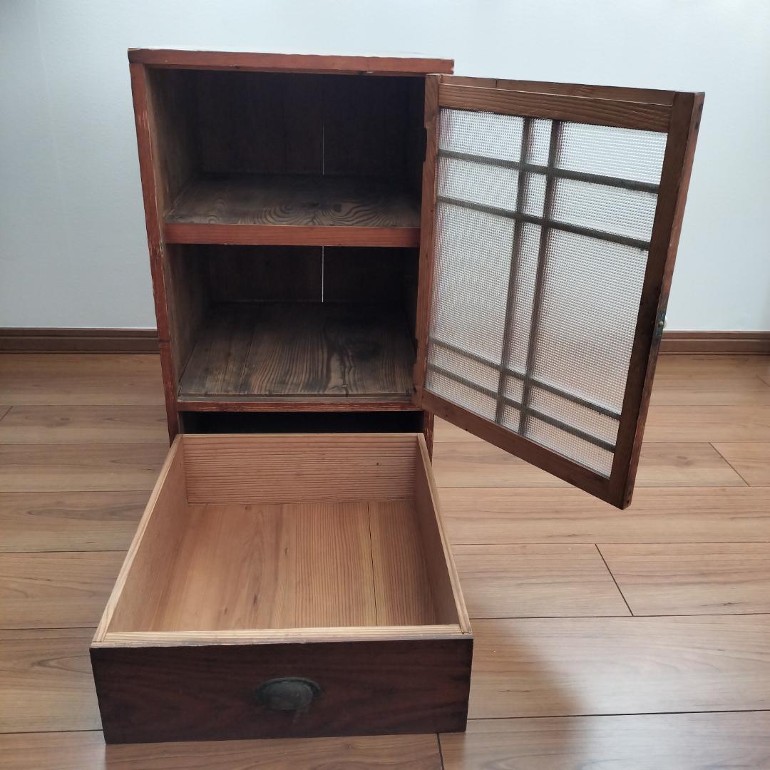 ［さらさらこ］昭和レトロ　ガラスキャビネット（木製収納棚）　水屋　古家具