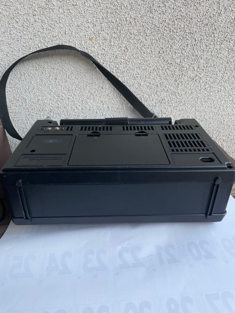 National Cougar 2200 ポータブルラジオ ジャンク