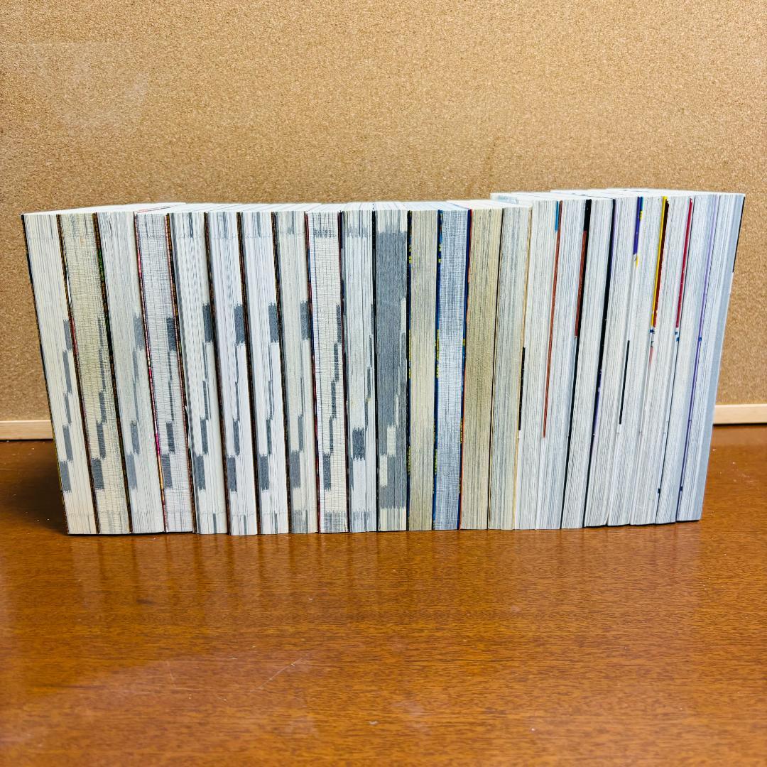 年末特価！！名探偵コナン １巻～１０７巻 ＋ 関連書籍 ２３冊 計１３０冊