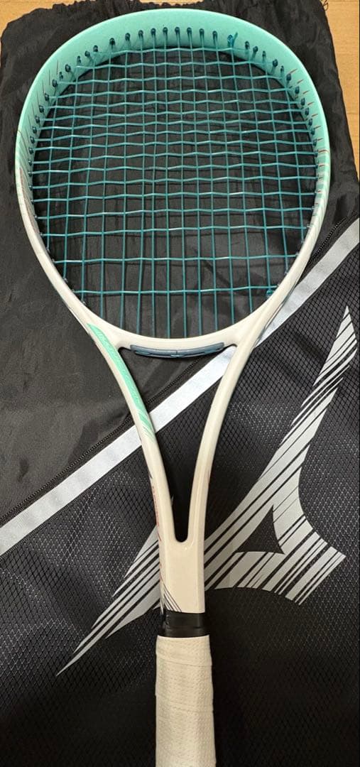 ソフトテニスラケット ミズノ　　ディーフォースライト 小売価格27500円