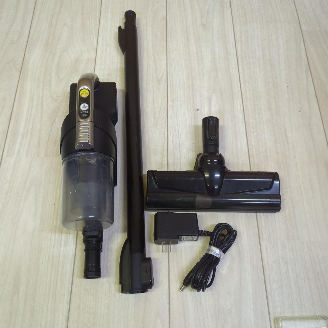 TOSHIBA 東芝 スティッククリーナー 充電式、2022年製 Used/美品