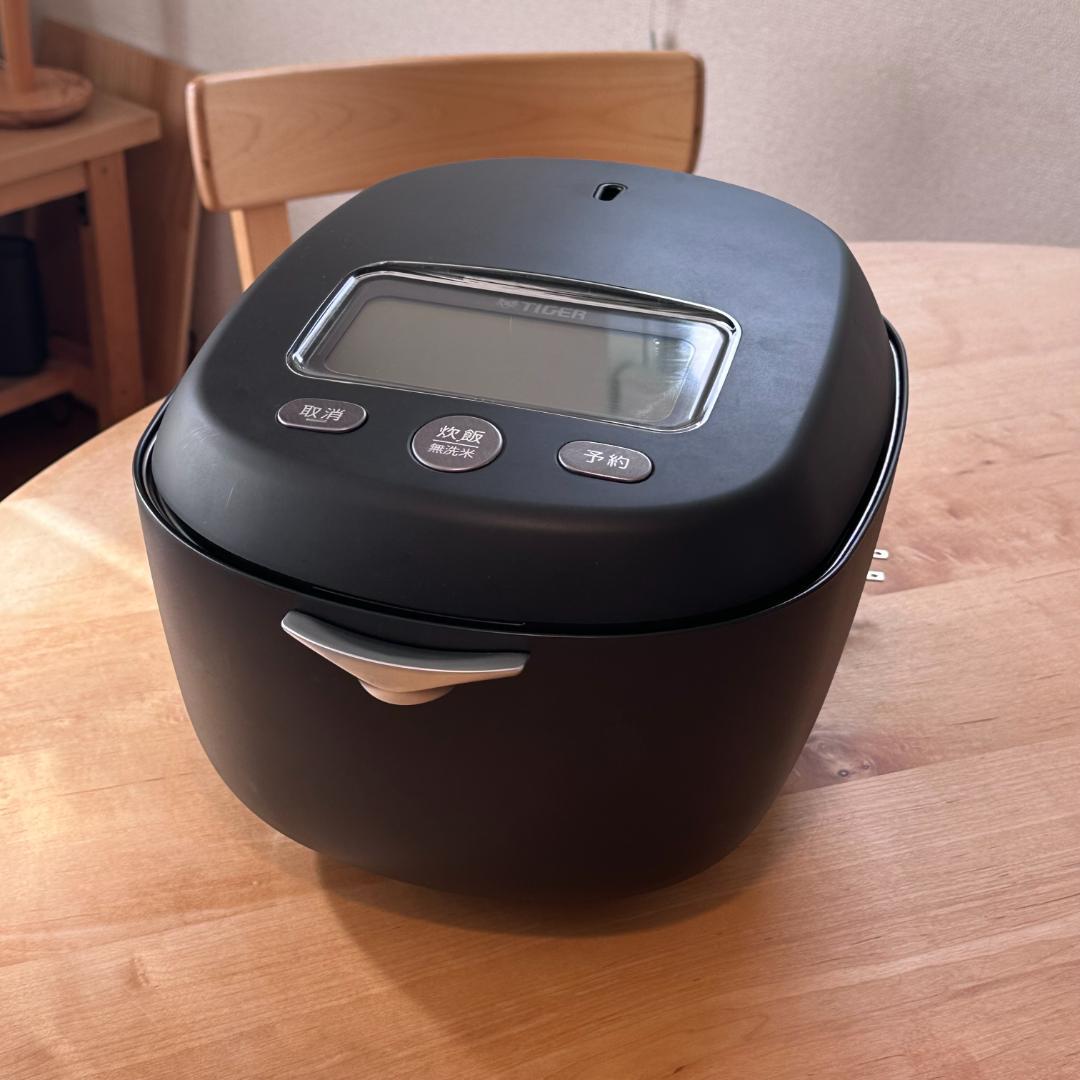 TIGER 炊飯器最上位機種 / 土鍋ご泡火炊き [5合炊き]