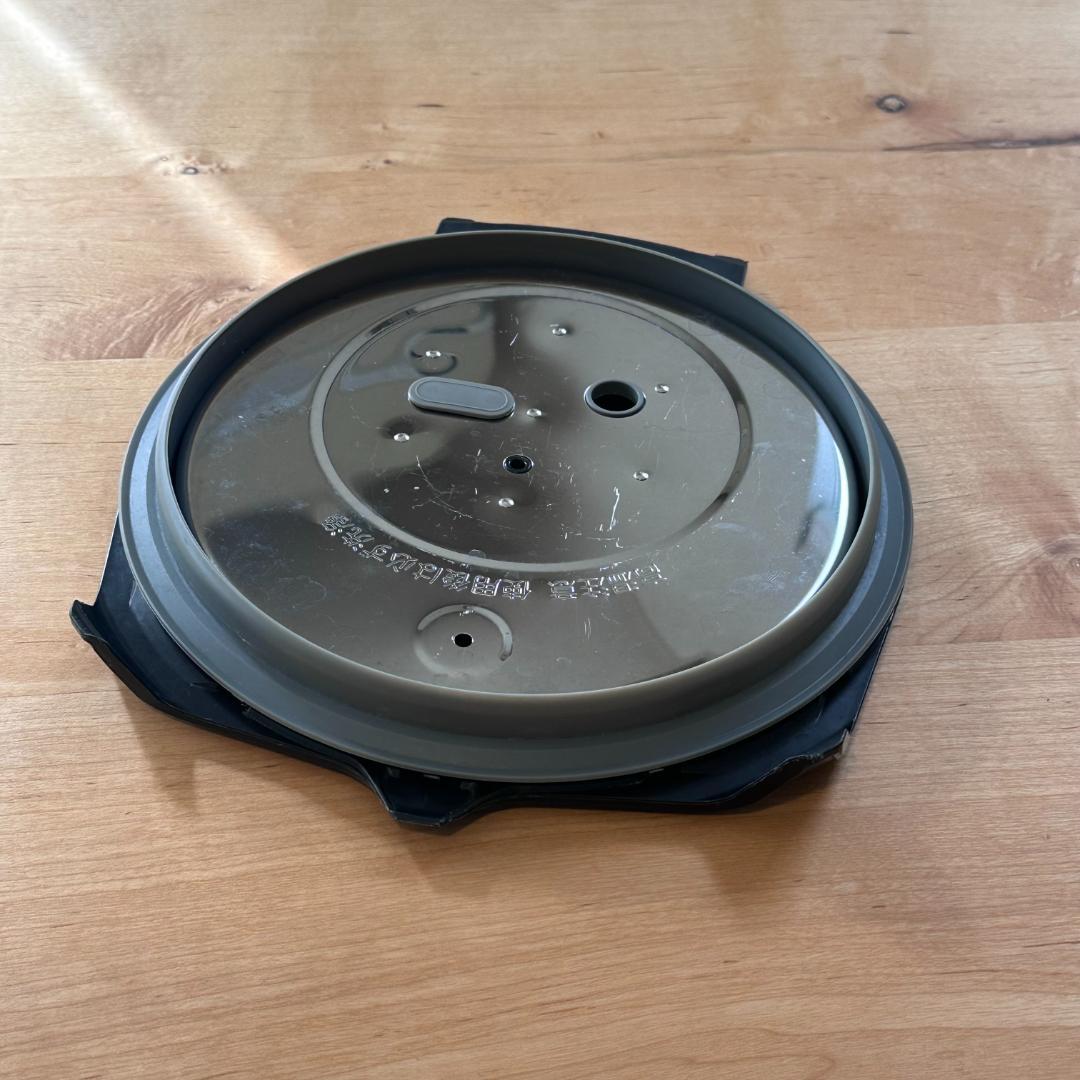 TIGER 炊飯器最上位機種 / 土鍋ご泡火炊き [5合炊き]