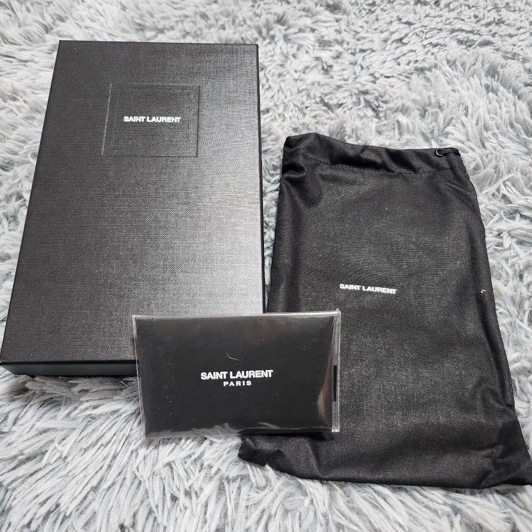 美品✨イヴ・サンローラン　長財布