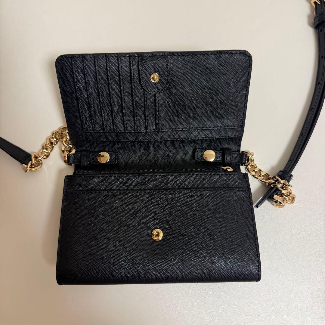マイケルコース Jet Set Wallet on a Chain 黒