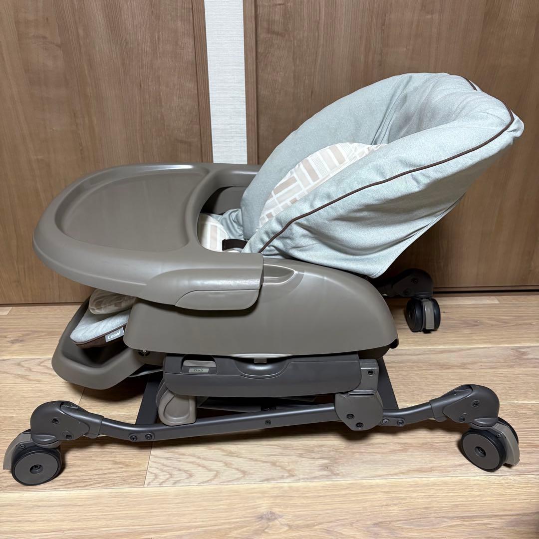 【美品・動作確認済】combi ネムリラAT LM 電動ハイローチェア