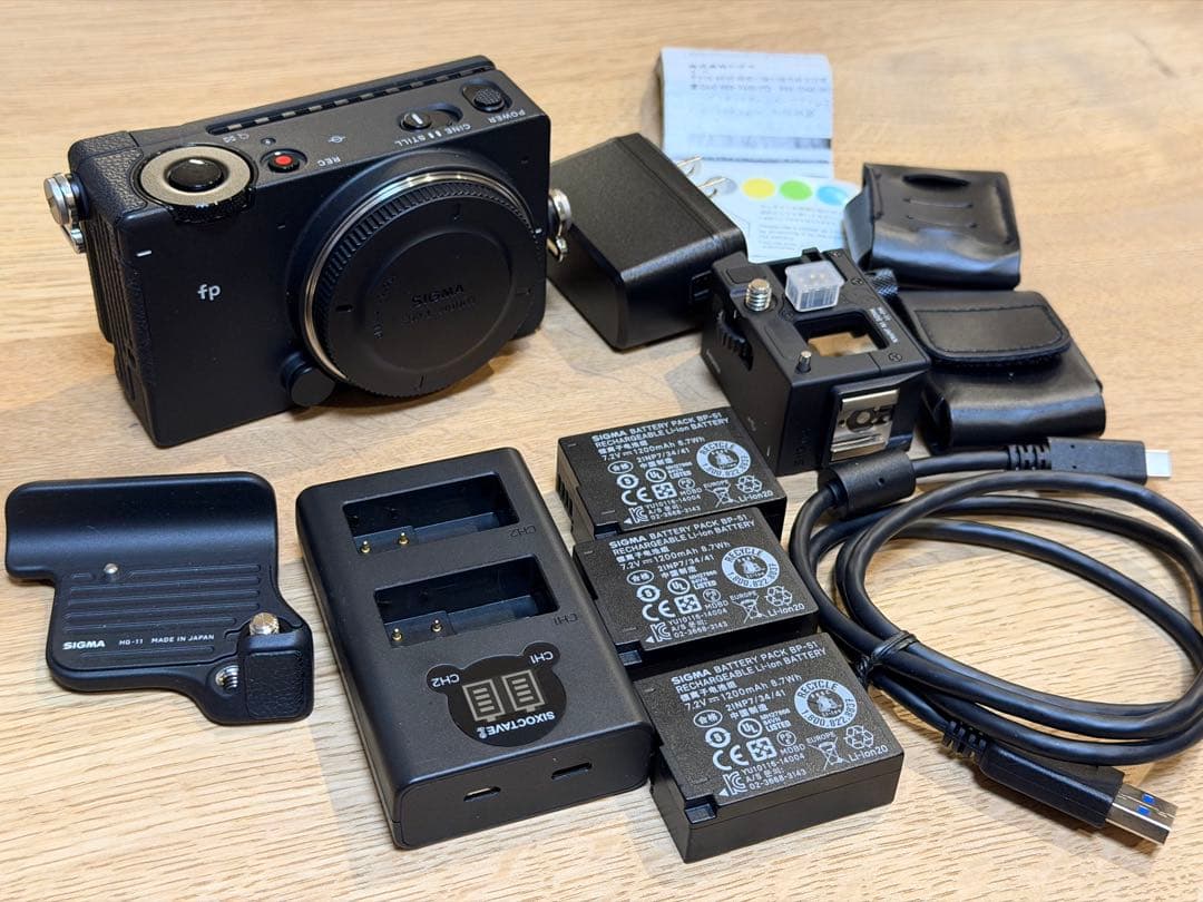 SIGMA fp ミラーレス一眼カメラ 本体セット