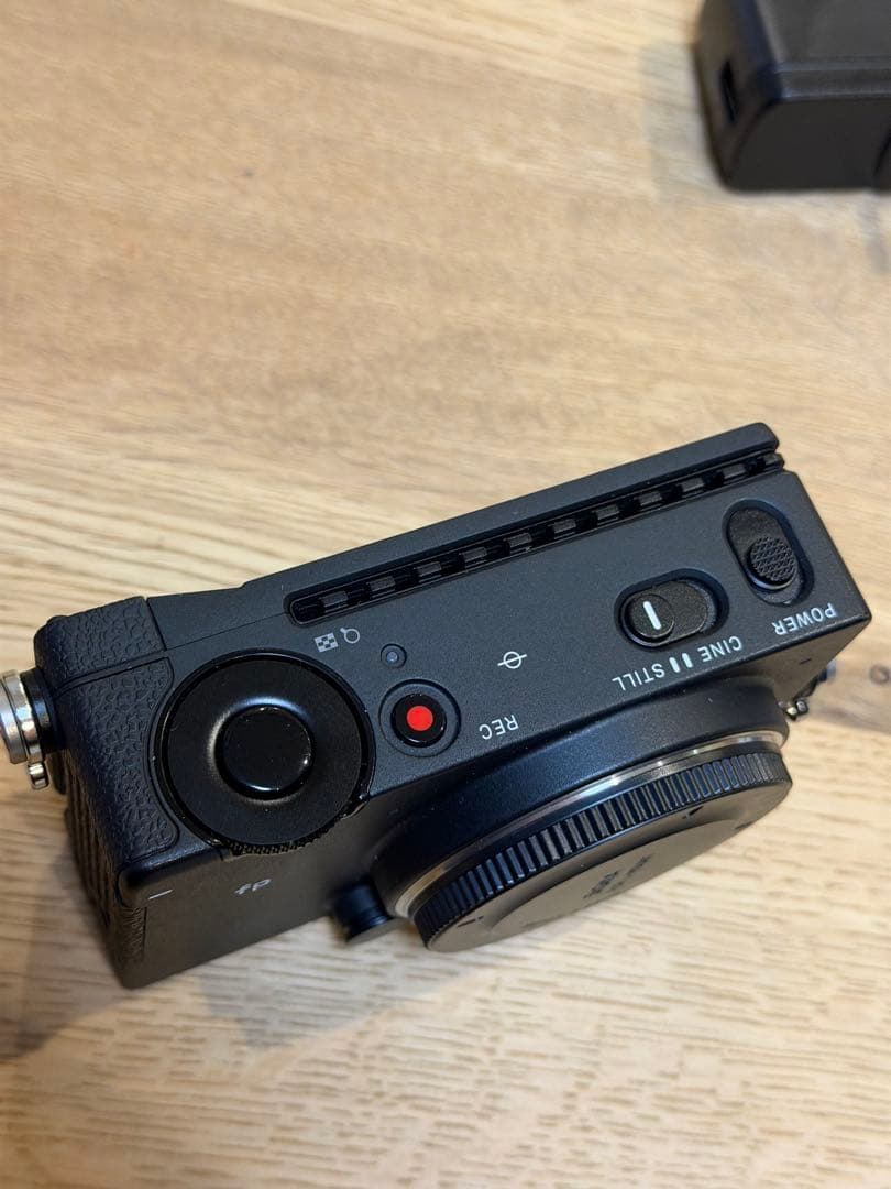 SIGMA fp ミラーレス一眼カメラ 本体セット