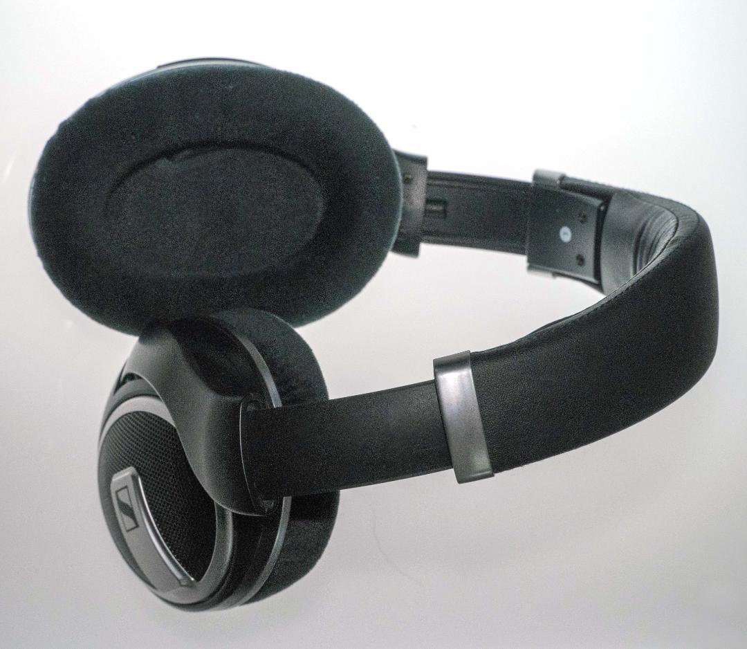 ゼンハイザー Sennheiser HD 599SE 開放型有線ヘッドホン