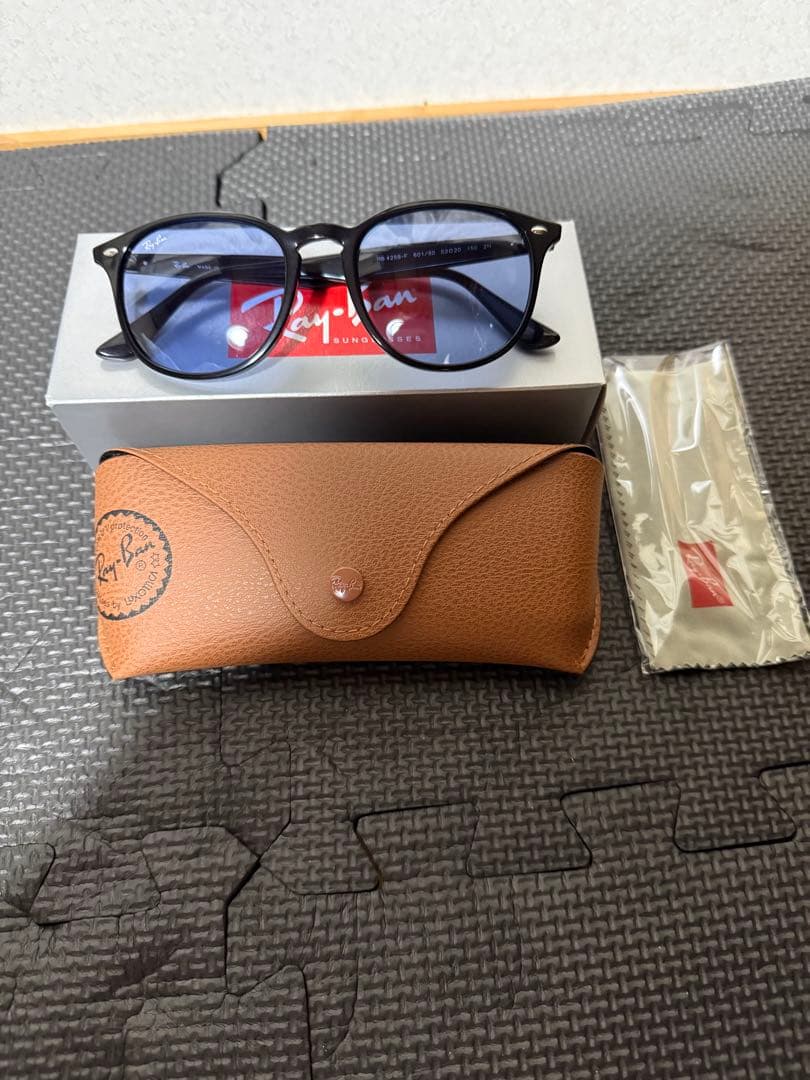 Ray-Ban レイバン ORB4259F サングラス