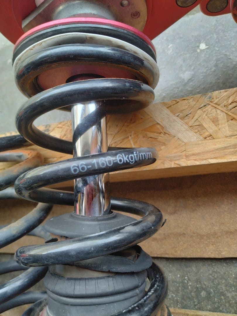 プリウス50系 車高調