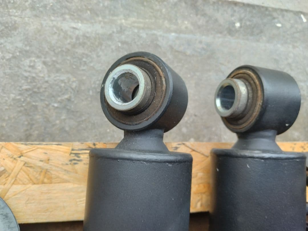 プリウス50系 車高調