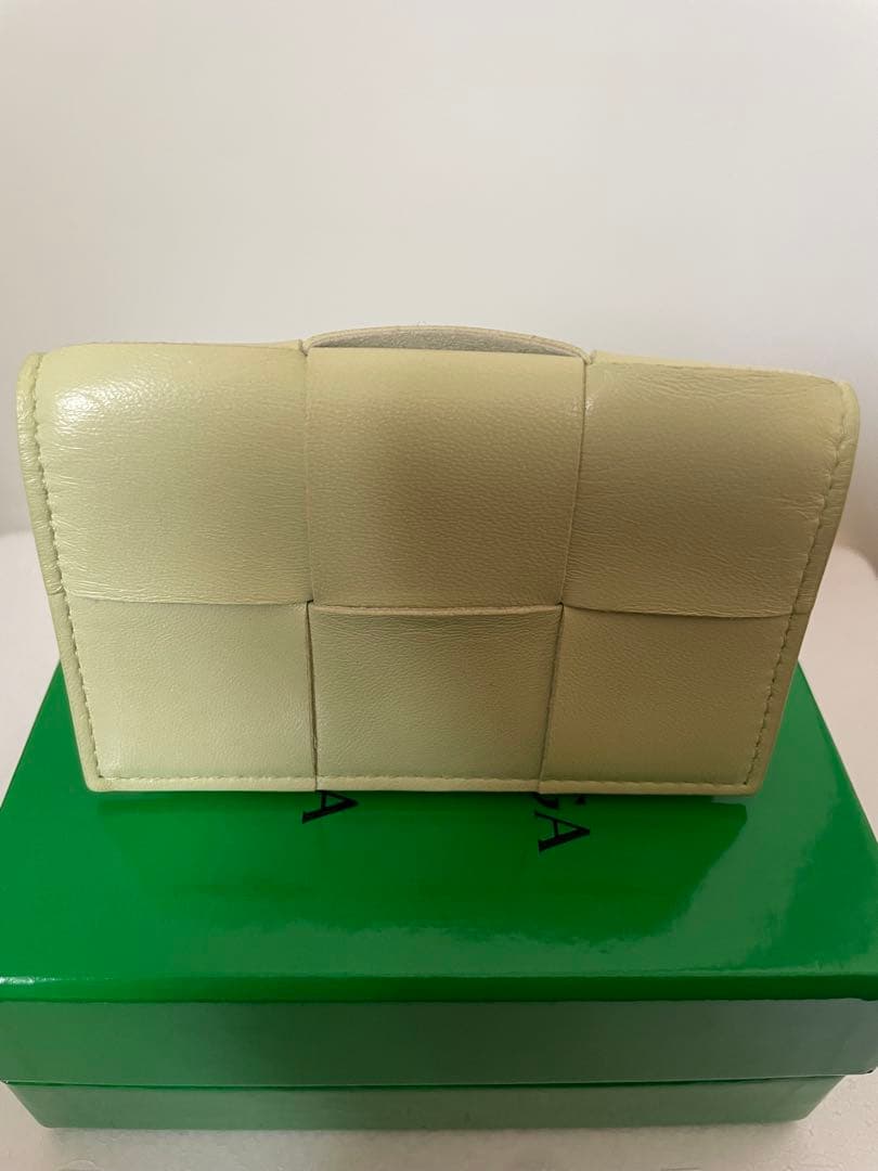 Bottega Veneta 名刺入れ