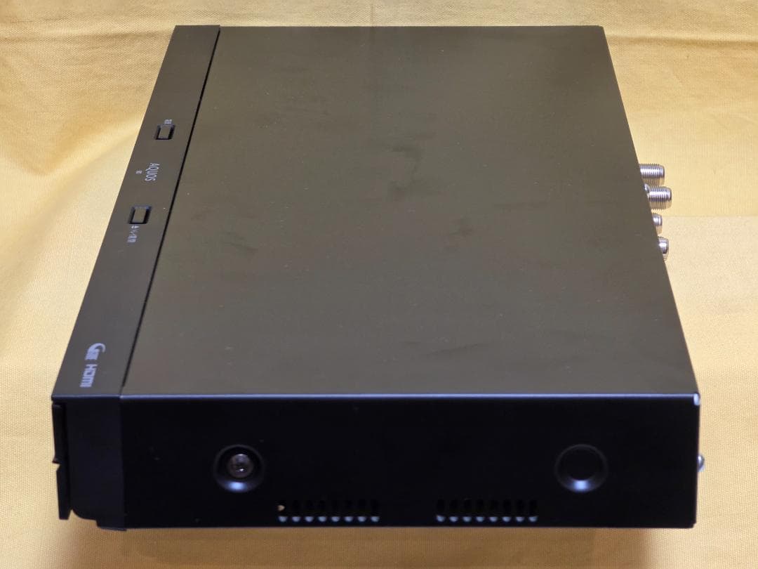 SHARP AQUOS BDレコーダー BD-NW1100　2016年製　稼働品