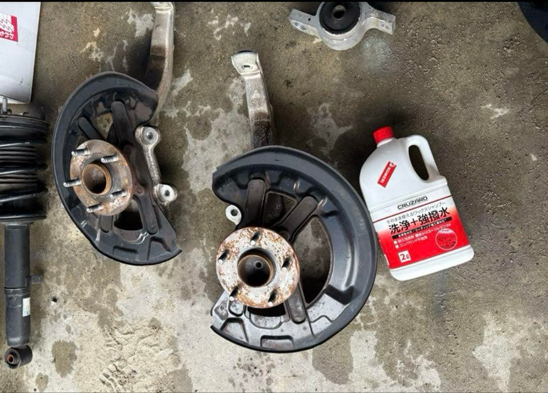 レクサス　is-f用フロントハブナックル