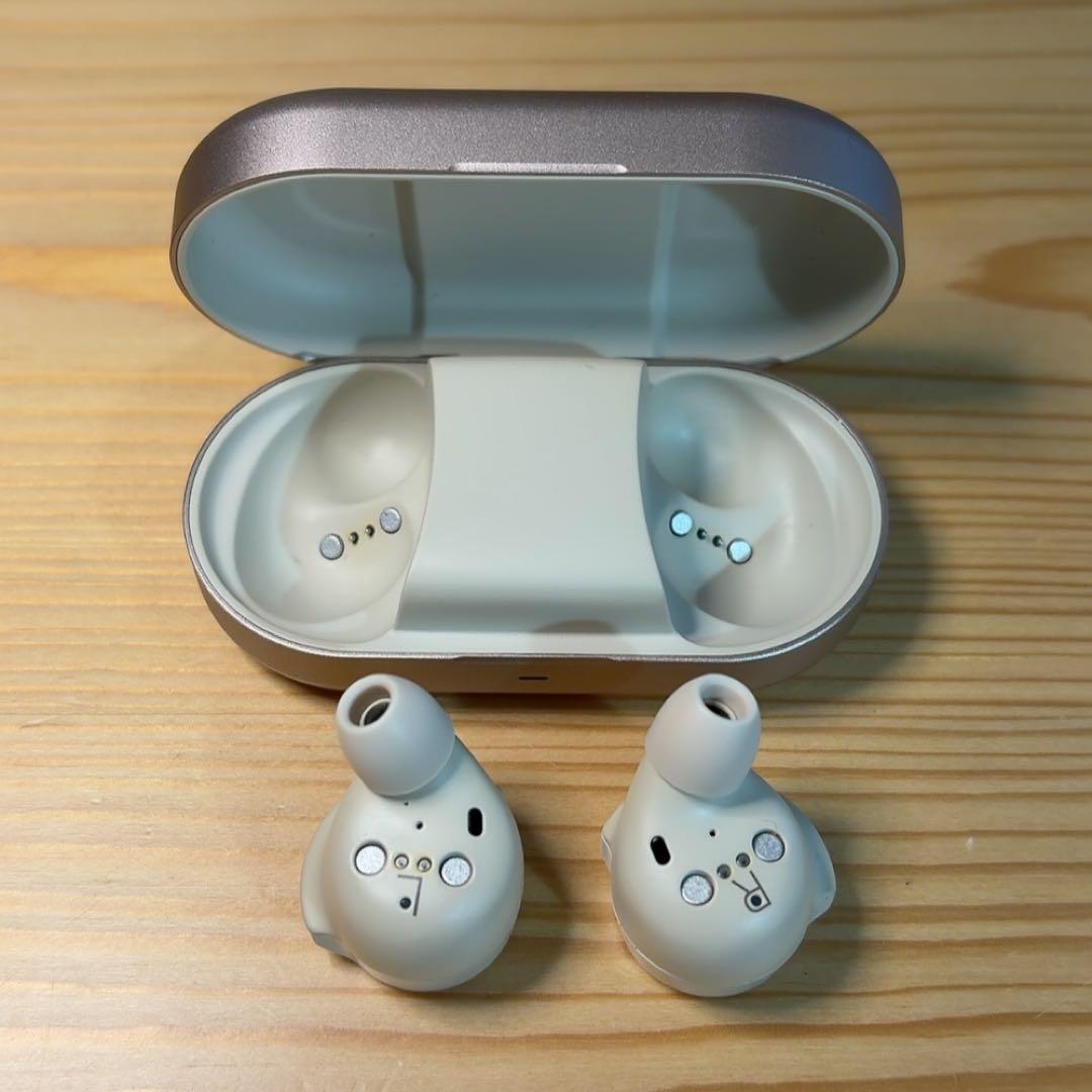 Bang & Olufsen Beoplay EQ ワイヤレスイヤホン