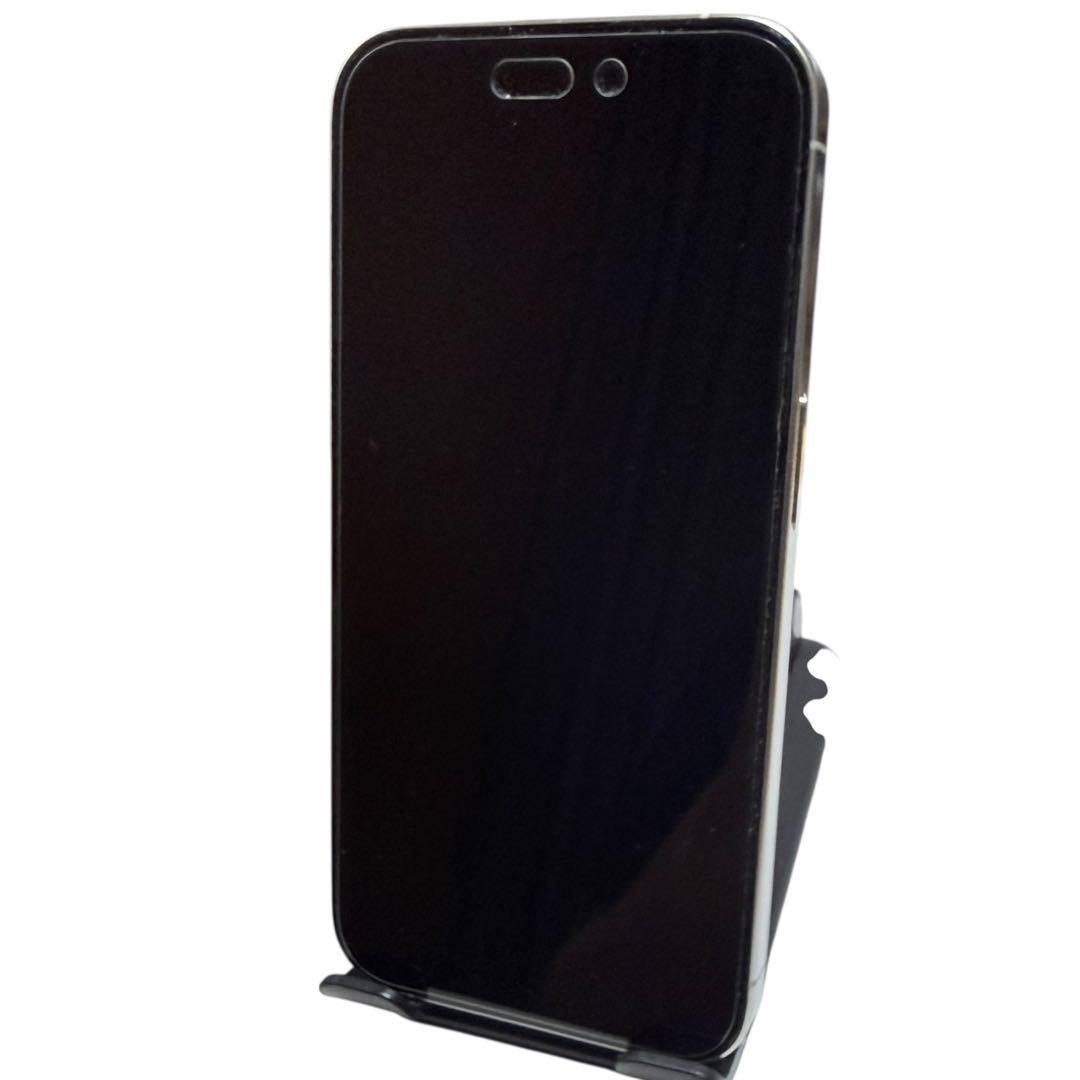 iPhone15 Pro 128GB ホワイトチタニウム 美品