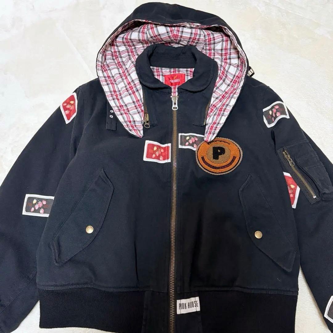 ピンクハウス 苺 キャンドル ワッペン ゼッケン 黒 フード付きブルゾン【P55