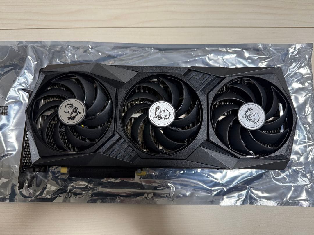 グラフィックボード・グラボ・ビデオカード MSI GeForce RTX 3070 GAMING X TRIO