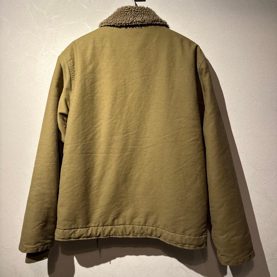 (後期型、タン/カーキ色)