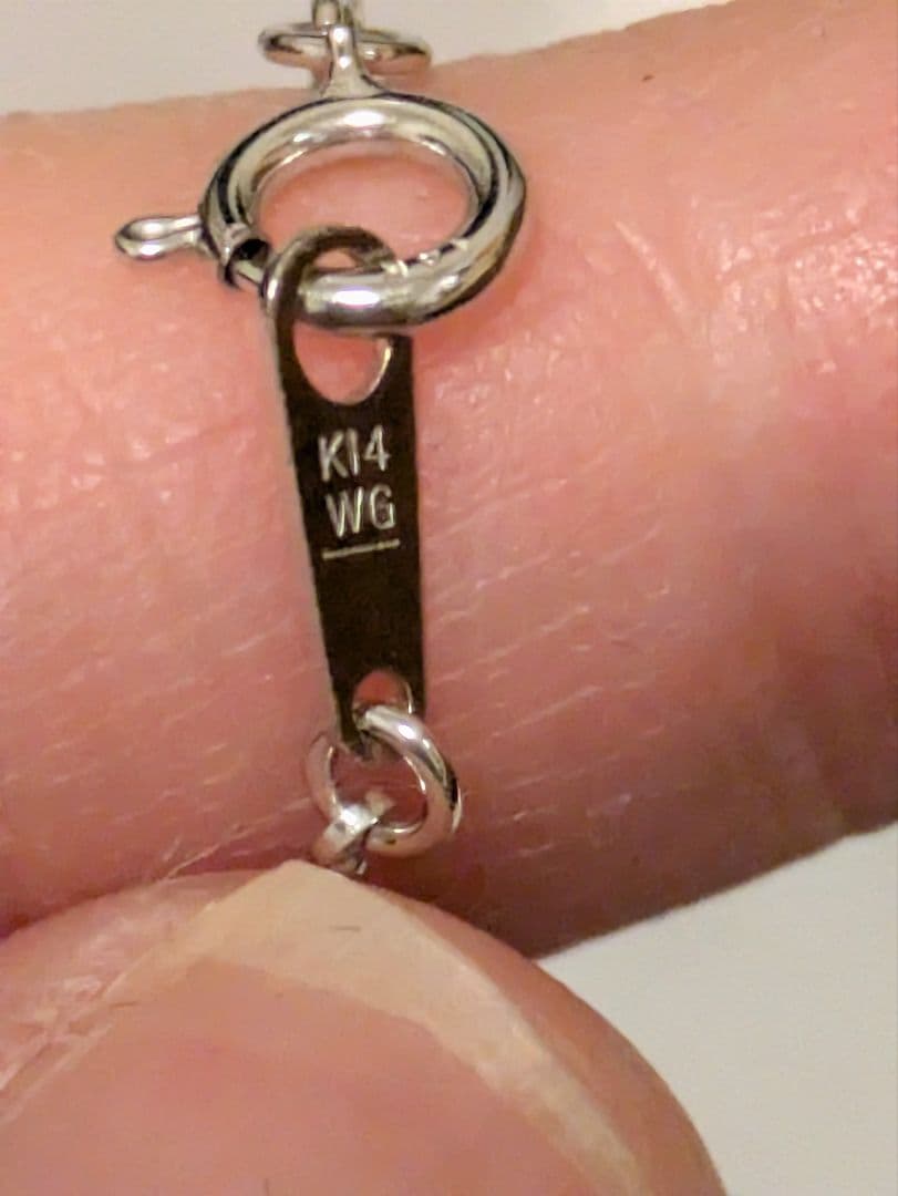 K14ホワイトゴールド　ネックレス