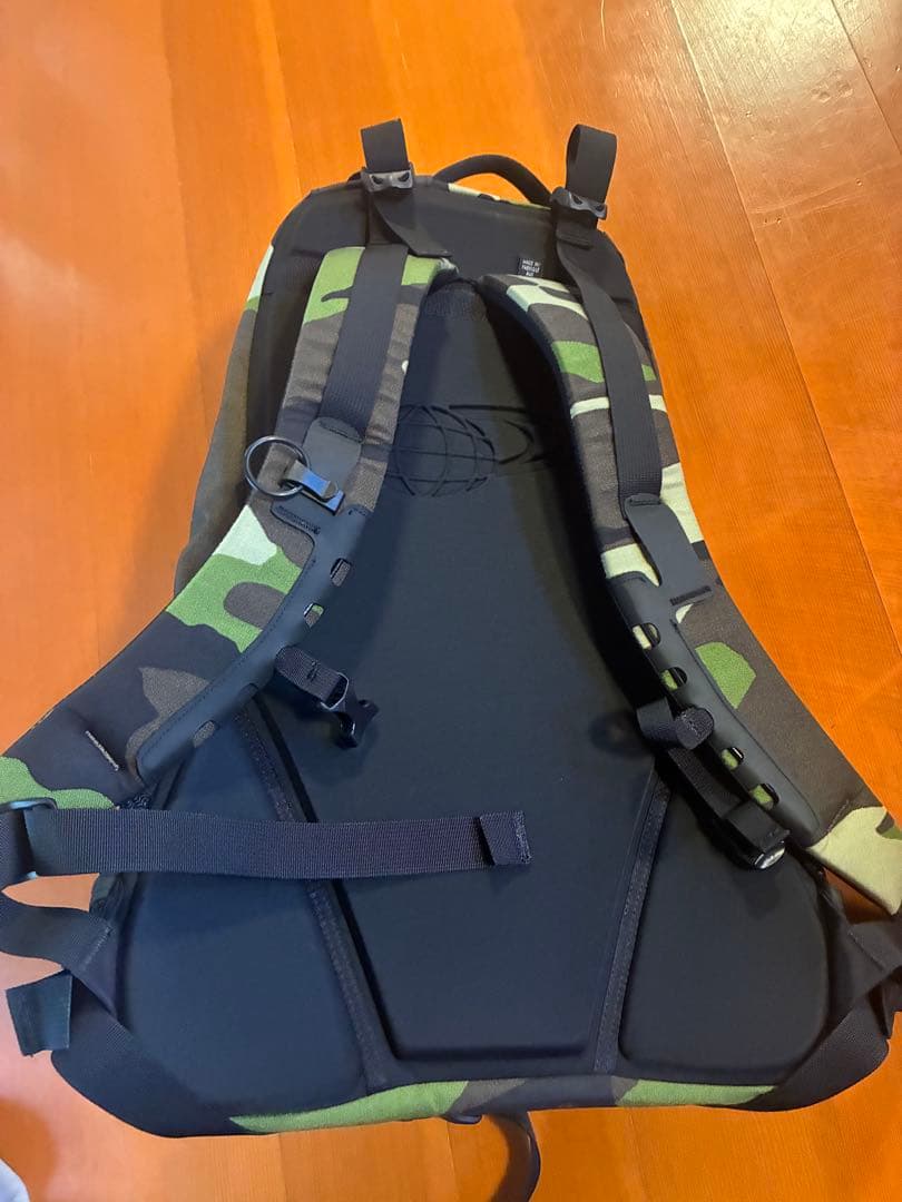 ARC'TERYX BEAMS コラボ カモフラージュ arro22 写真追加