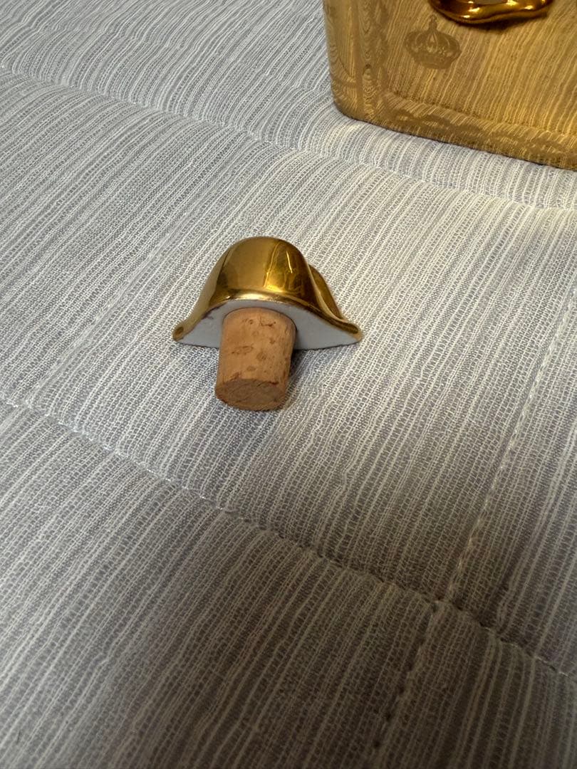 【未開栓】カミュ ナポレオンブック ゴールド 700ml 替栓付き＆ミニブック付