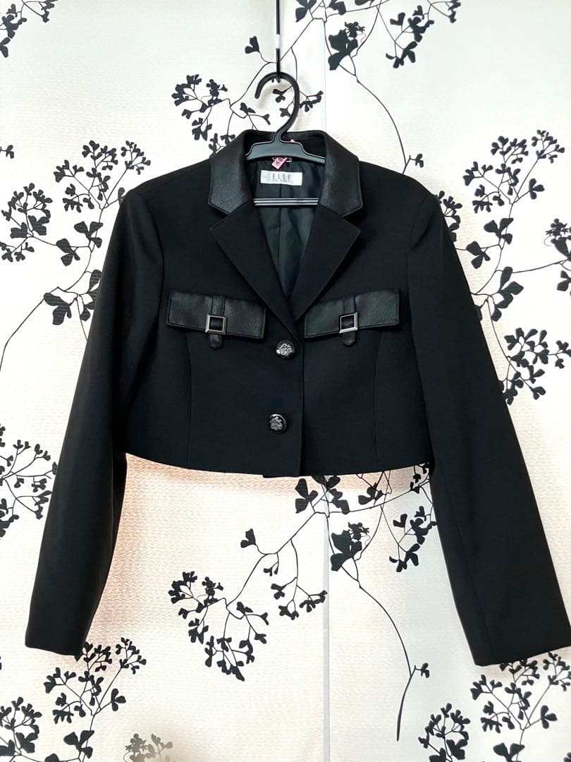 クリーニング済 エルアンノワール ブラックショートジャケットハイウエストスカート