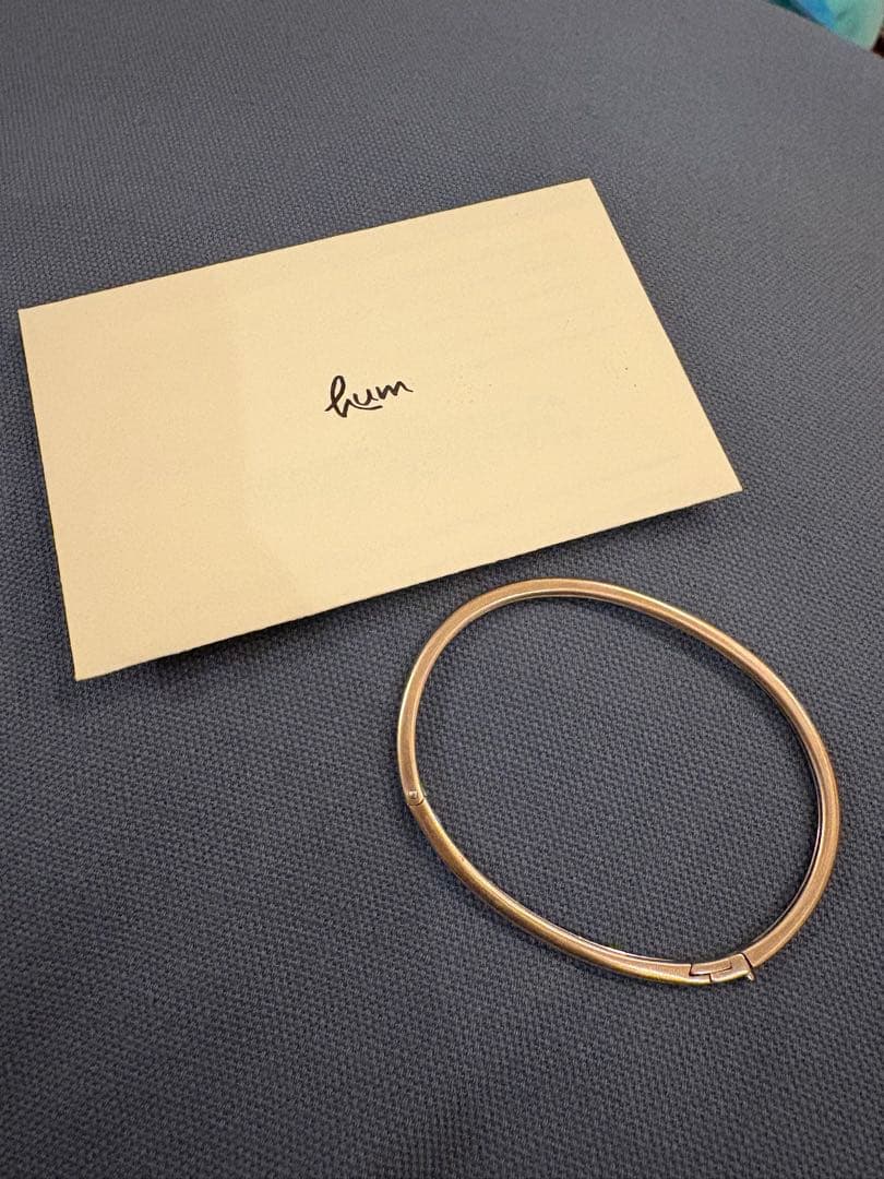 値下不可hum バングル　k10 「humete」ゴールド ブレスレット