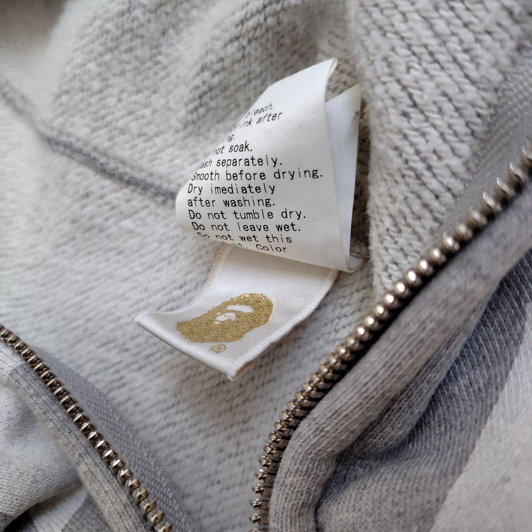 A BATHING APE 星柄ジップアップパーカー