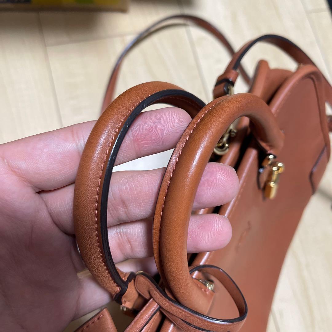 LOEWE AMAZONA 23 BAG ブリックレッド　中古